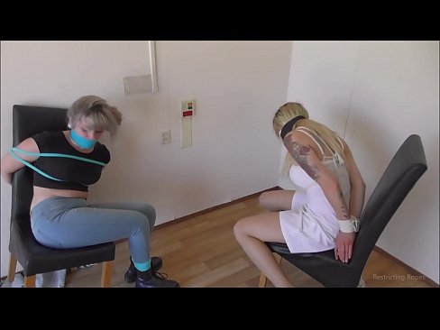 ❤️ צוגעבונדן / צוגעבונדן און געגאסען / מיידל אין נויט ❌ סלוץ ביי אונדז